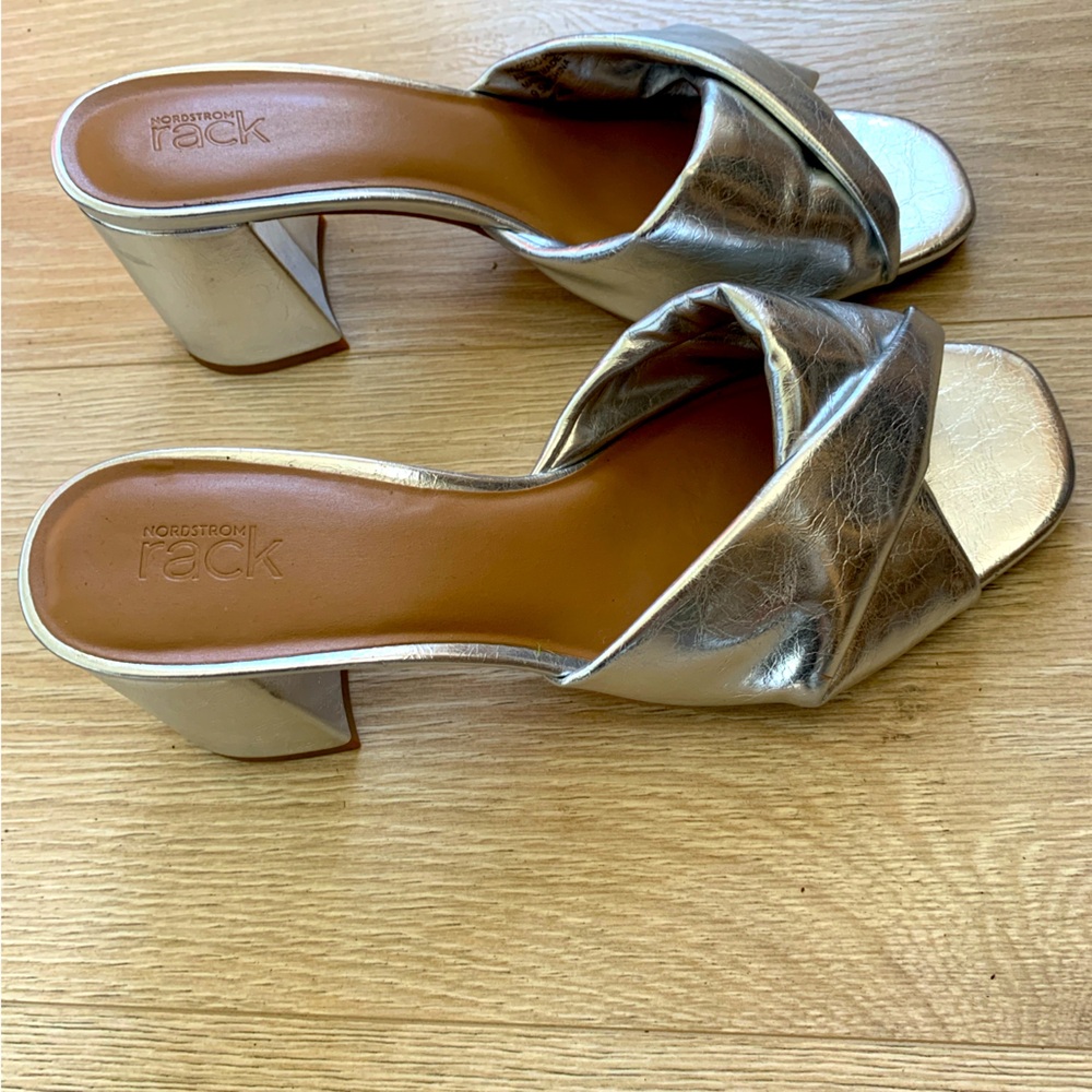 Silver Nordstrom Rack Sandals